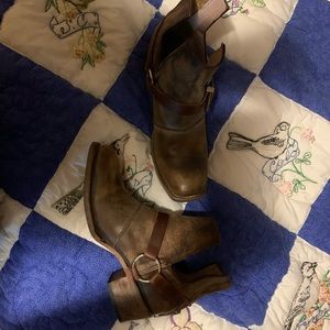 Freebird “Truce” booties!